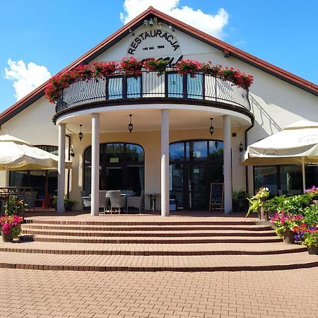 Restauracja Kargul Noclegi Łęczyca Exterior foto